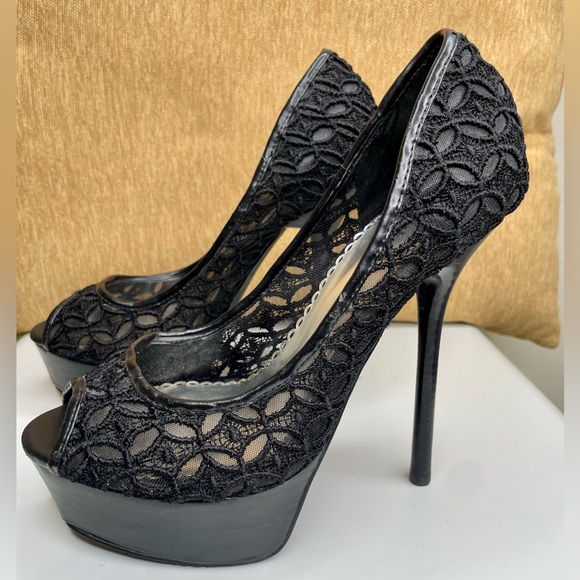 Original BEBE sky high lace stiletto’s - Picture 6 of 9